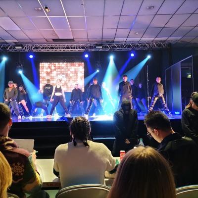 beau spectacle