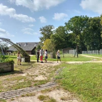 Visite et activites a la ferme de la montjoie 16 