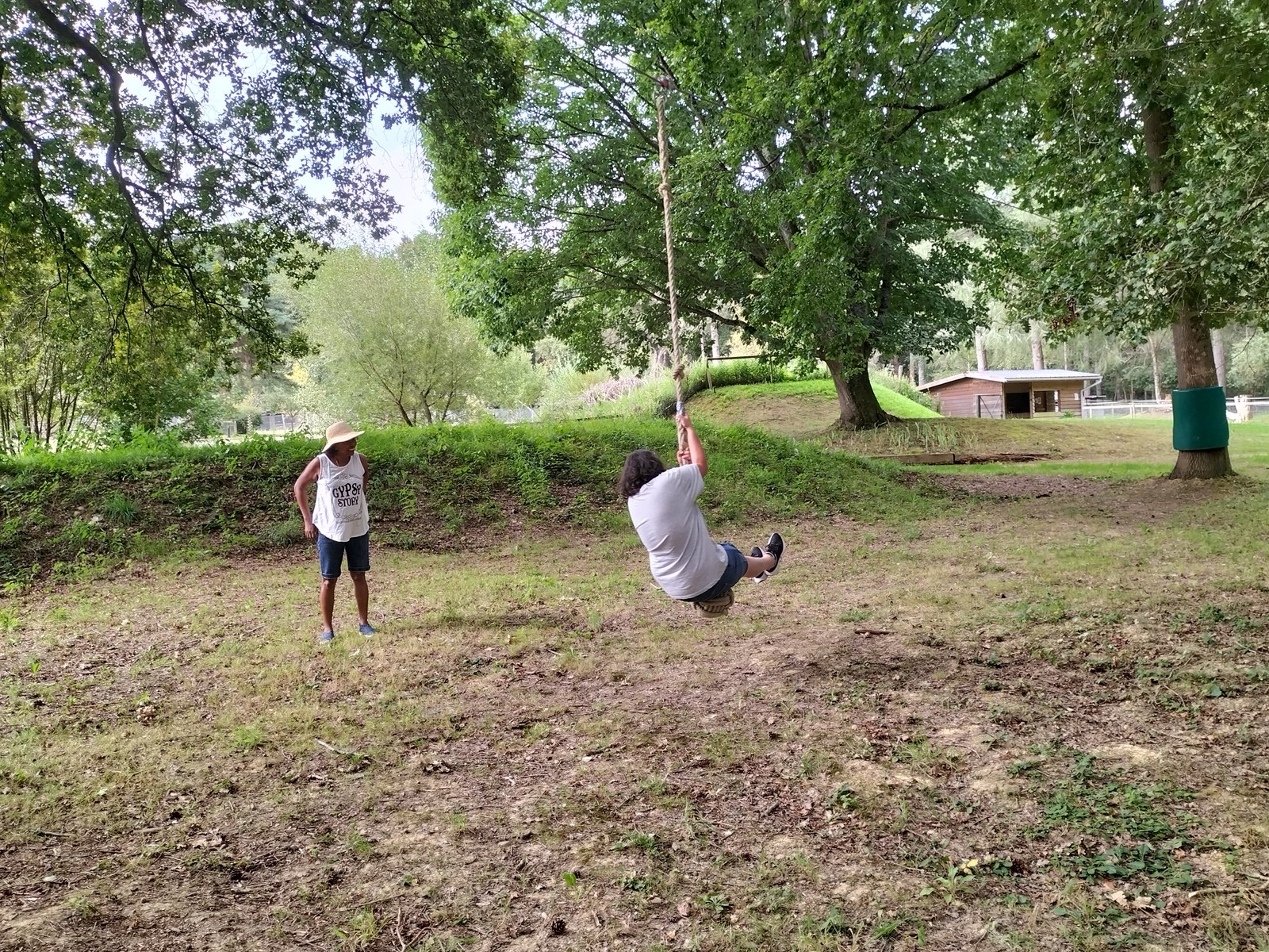 Visite et activites a la ferme de la montjoie 34 